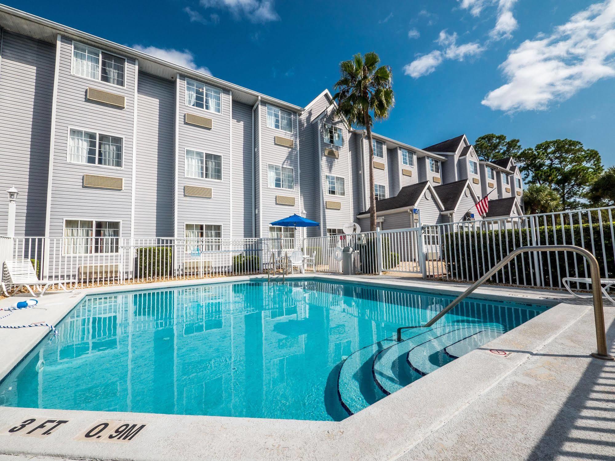Microtel Inn & Suites By Wyndham Palm Coast I-95 Ngoại thất bức ảnh